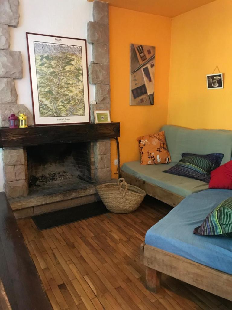 CASA RURAL " REFUGI TACITA-CAPDELLA " photo 3