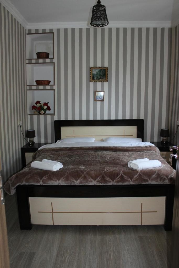 Travel Inn House Mestia • მოგზაურის სახლი photo 3