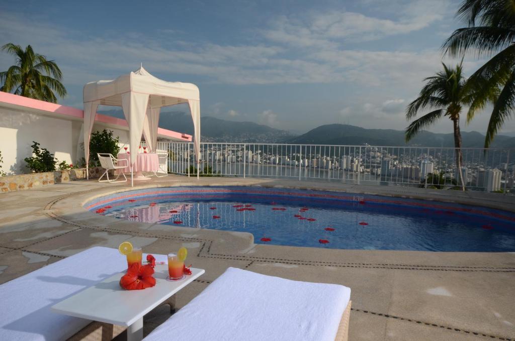 Двухместный (Домик с 2 кроватями и собственным бассейном), Las Brisas Acapulco