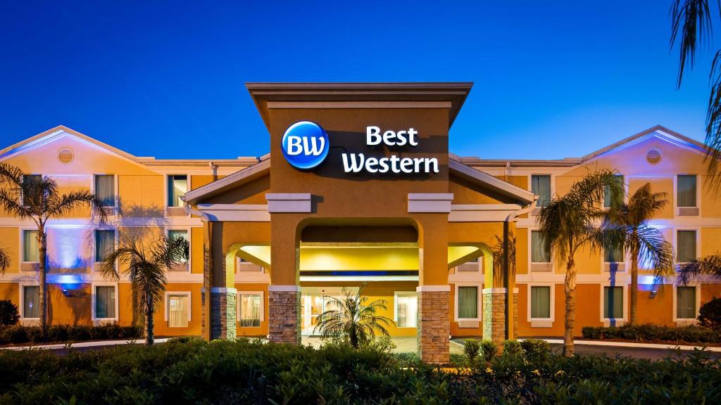 Best Western Wesley Chapel image