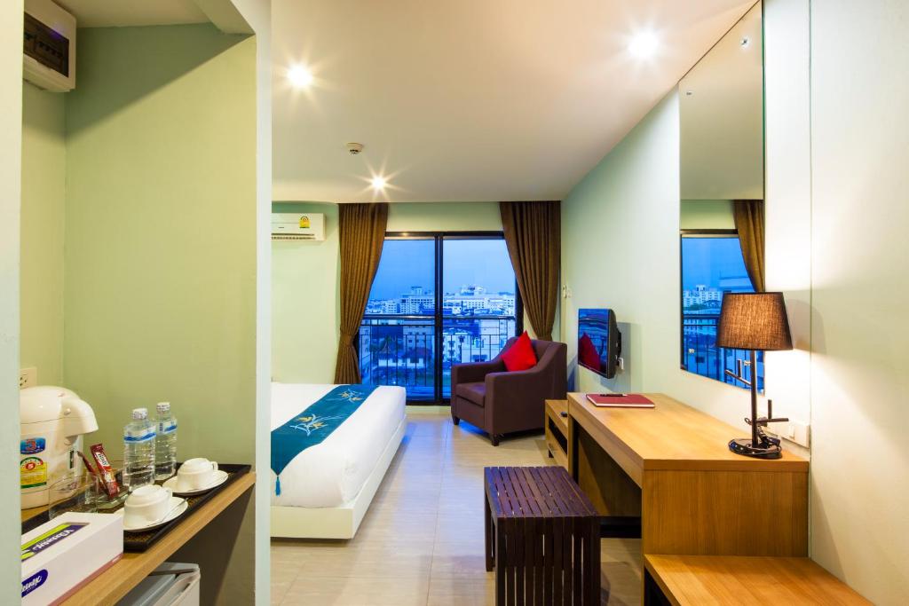 Двухместный (Улучшенный двухместный номер с 1 кроватью), Livotel Hotel Lat Phrao