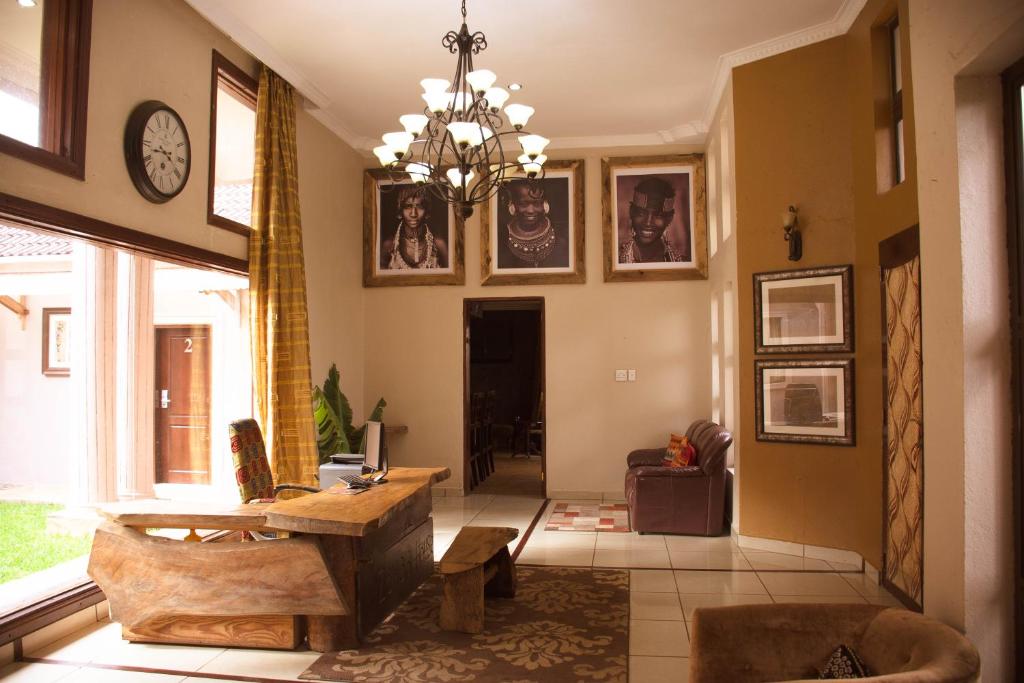 Zawadi House - Tap to explore photos