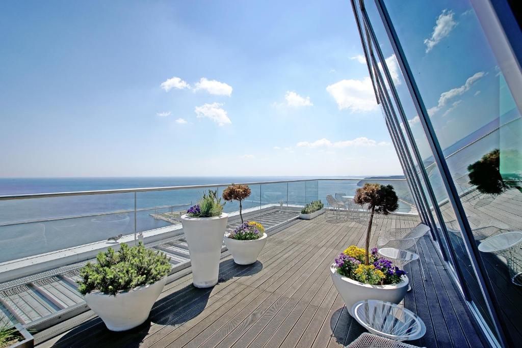 Апартаменты (Апартаменты с видом на море), Apartament Carlos - Sea Towers