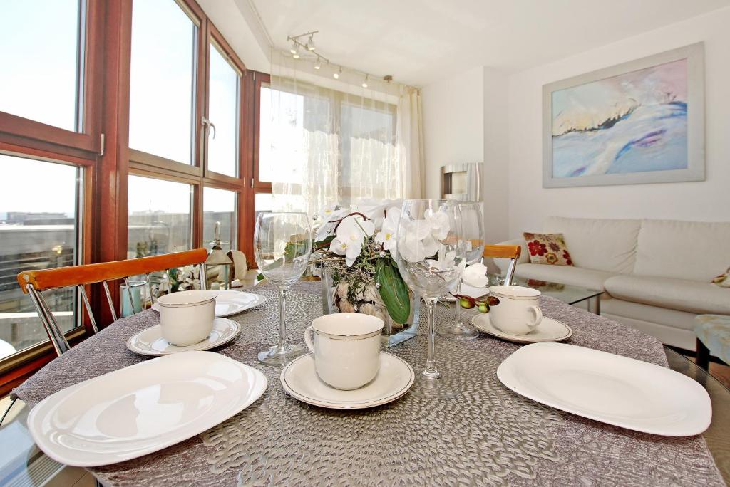 Апартаменты (Апартаменты с видом на море), Apartament Carlos - Sea Towers
