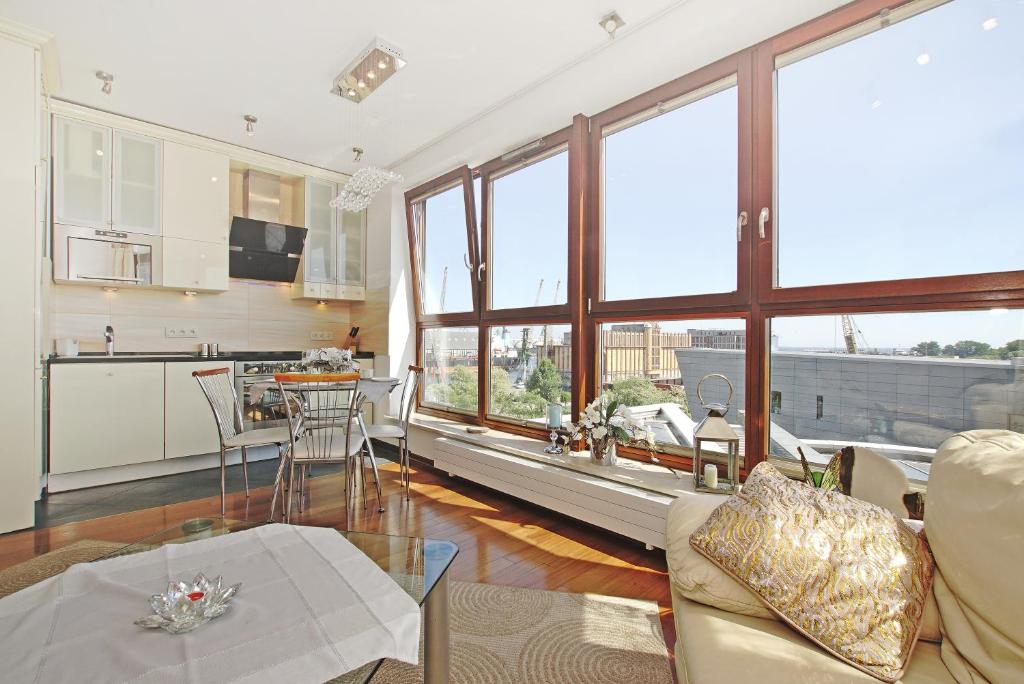 Апартаменты (Апартаменты с видом на море), Apartament Carlos - Sea Towers