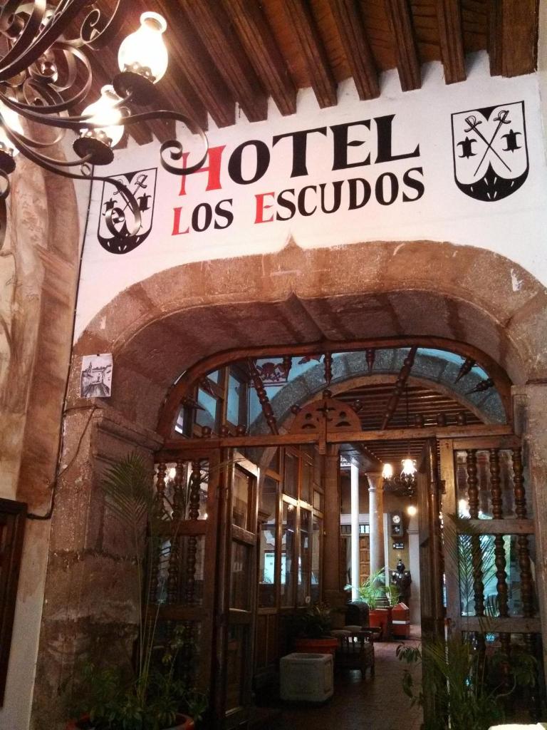 Hotel Los Escudos photo 1