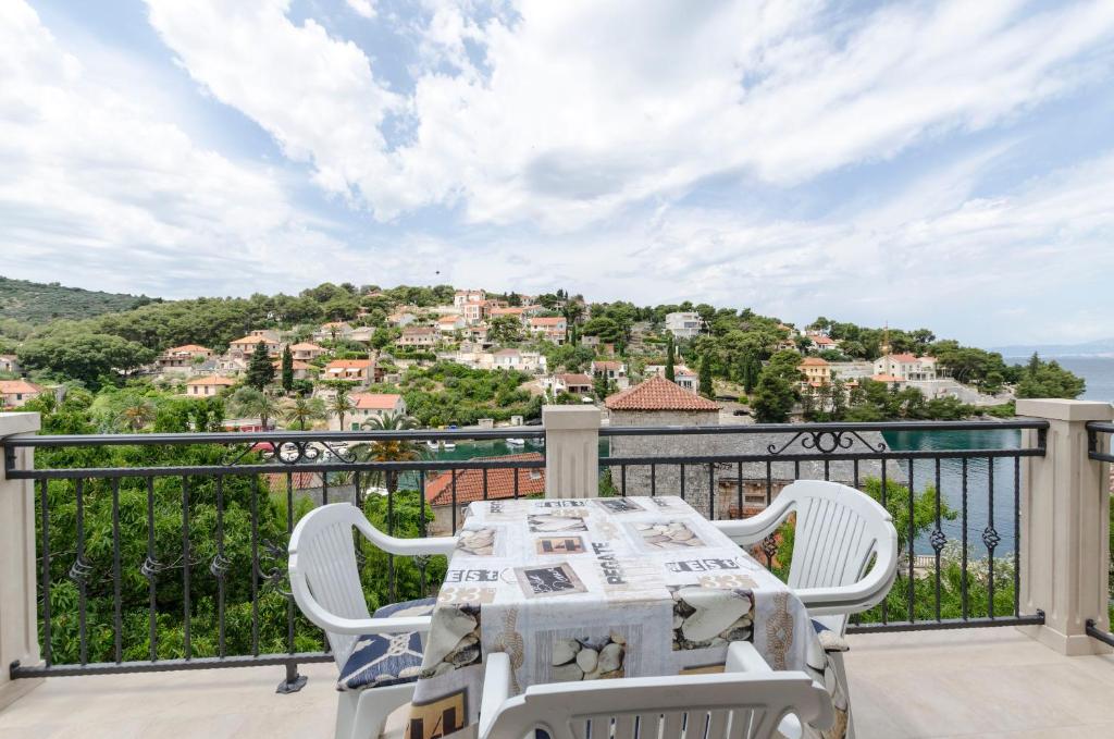 Apartments Marinko photo 1