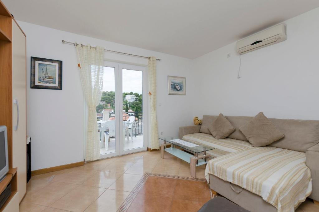 Apartments Marinko photo 2