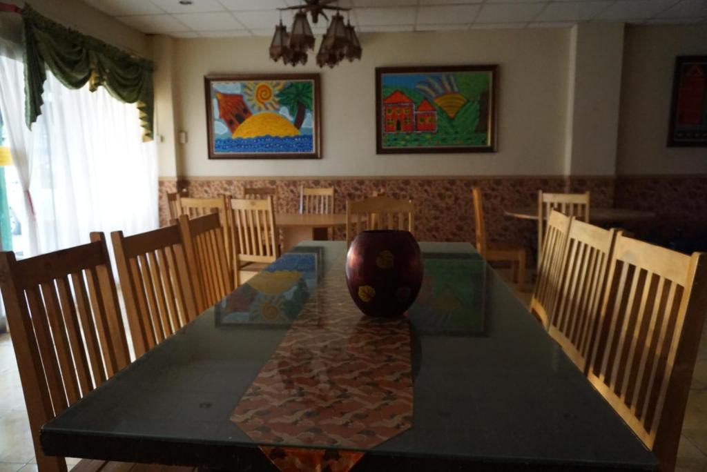 Lylie Hotel photo 4
