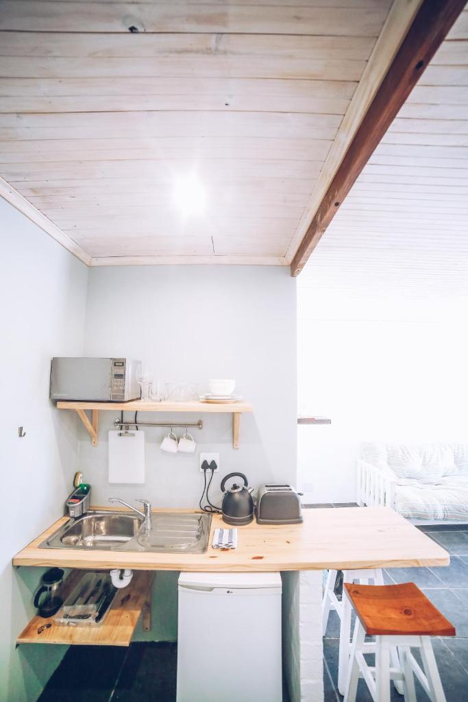 Constantly Kiting Guesthouse photo 3