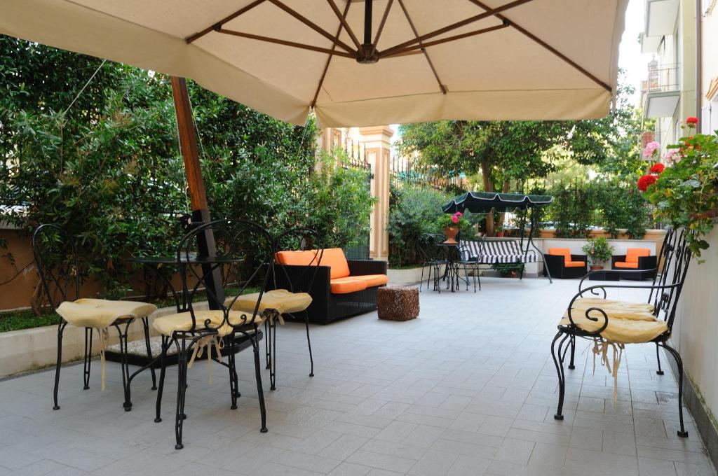 Hotel Riviera Varazze photo 3