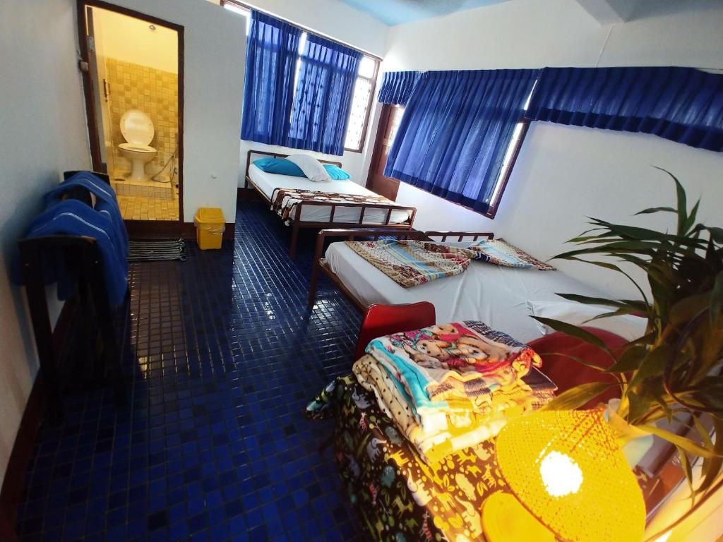 Четырехместный (Четырехместный номер с собственной ванной комнатой), Prasuri Guest House