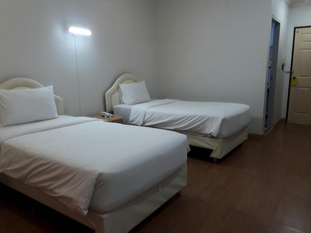 VC Hotel Phayao photo 1