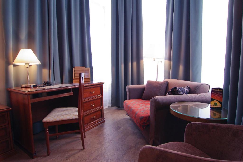 Двухместный (Улучшенный двухместный номер с 1 кроватью), Hotel St. Barbara