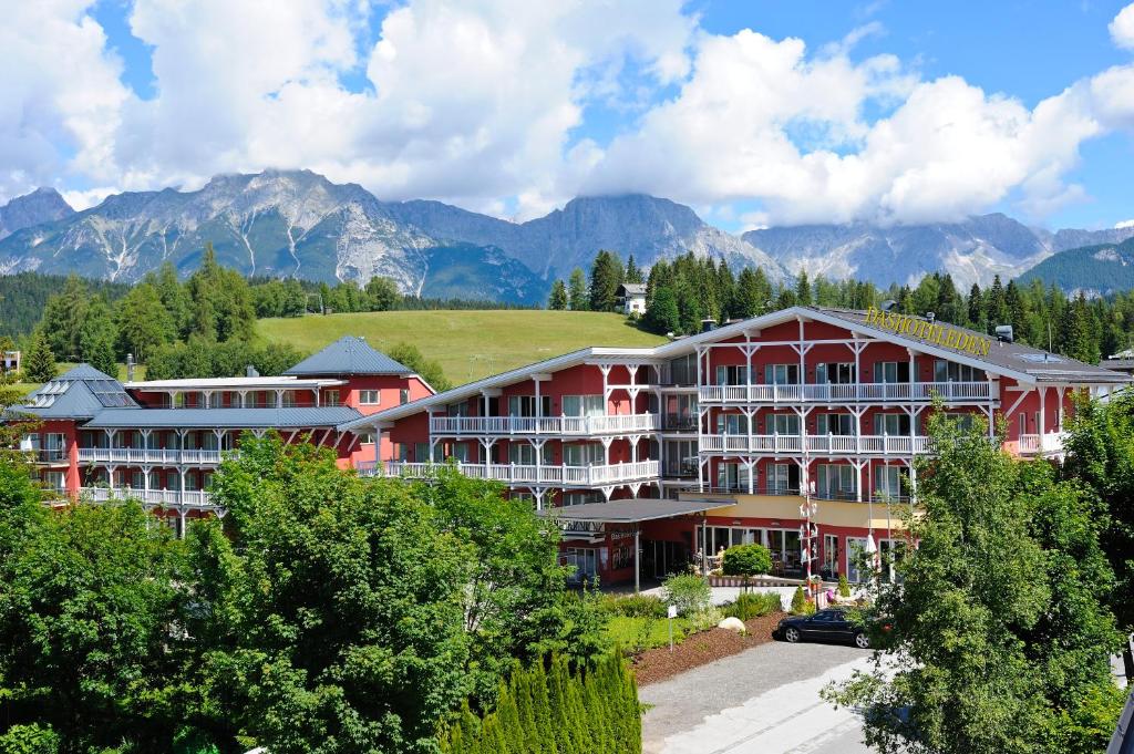 Das Hotel Eden - Das Aktiv- & Wohlfühlhotel in Tirol auf 1200m Höhe photo 2