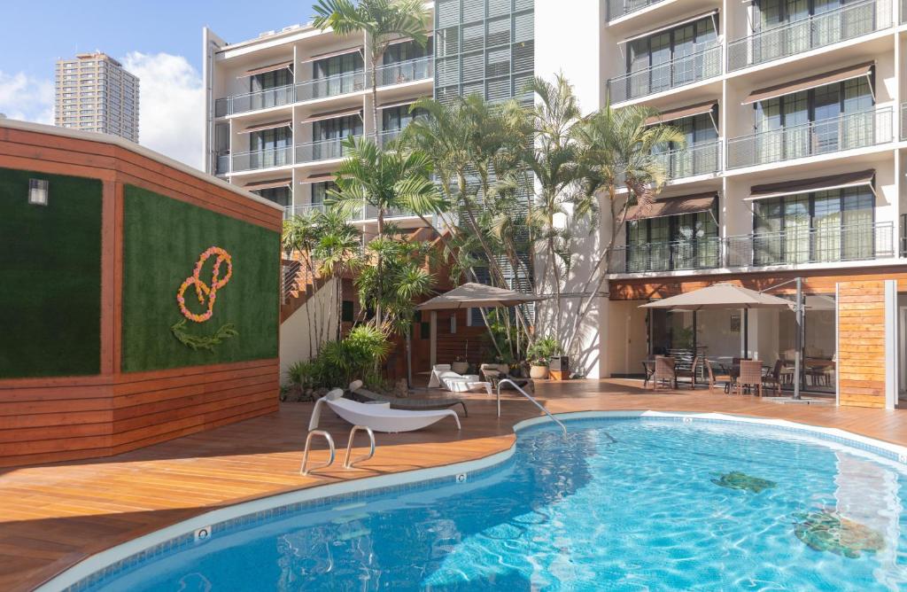 Polynesian Residences Waikiki Beach image