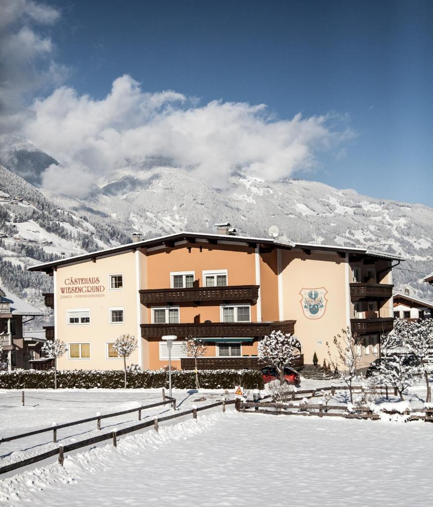 Gästehaus Wiesengrund & Apart Sporer photo 4