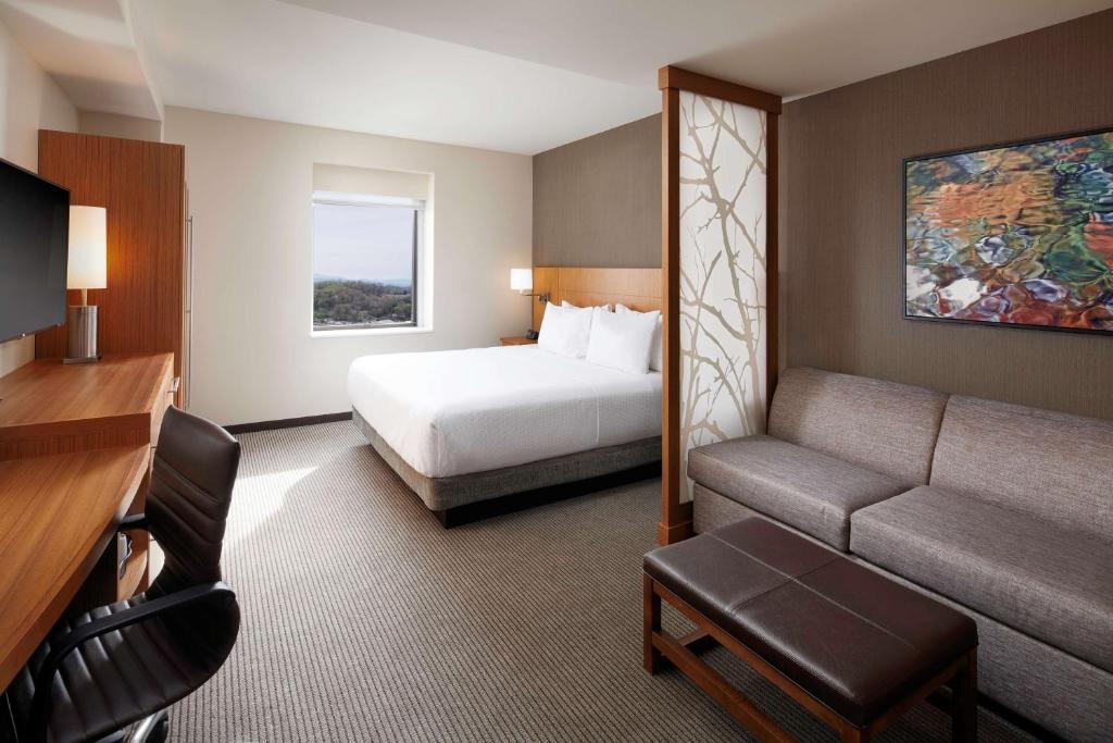 Hyatt Place Knoxville/Downtown photo 4