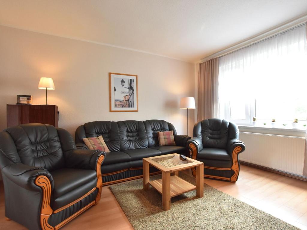 Spacious Holiday Home in Wismar Germany with Parasol photo 2