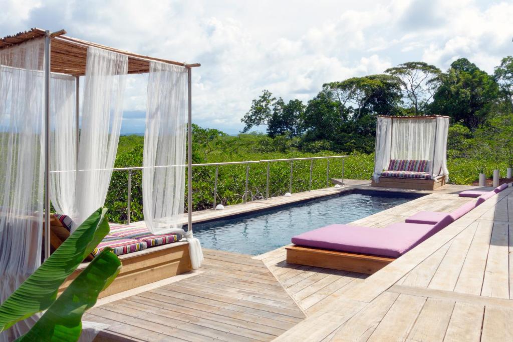 Villa F&B
