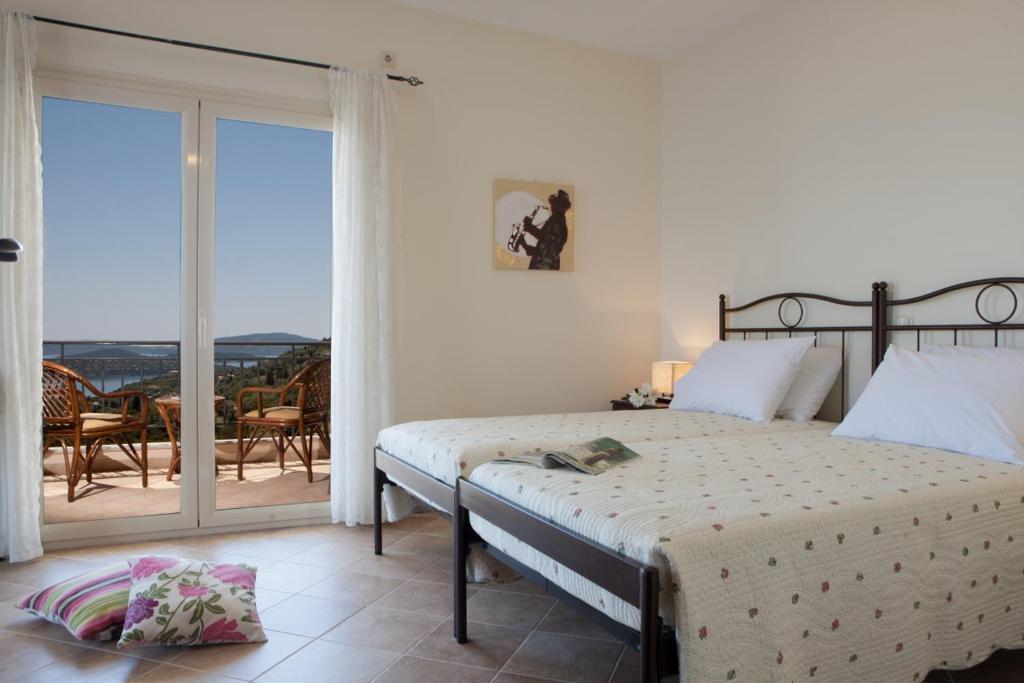 Villa Aeropi photo 4