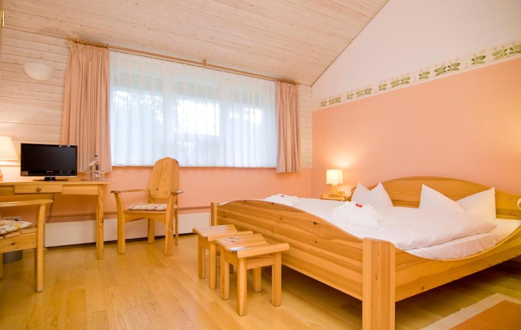 Hotel Haus Linden photo 4