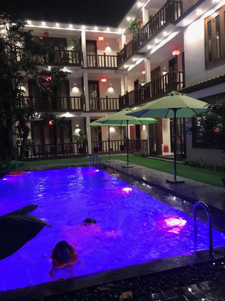 Village Moon Homestay