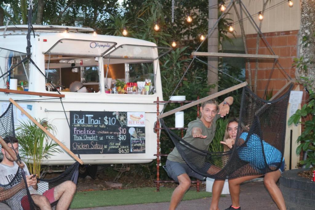 Backpackers Inn On The Beach photo 1