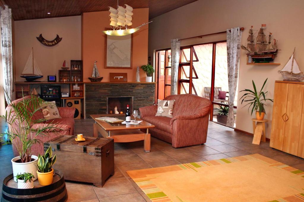 Avenues Guesthouse - Tap to explore photos