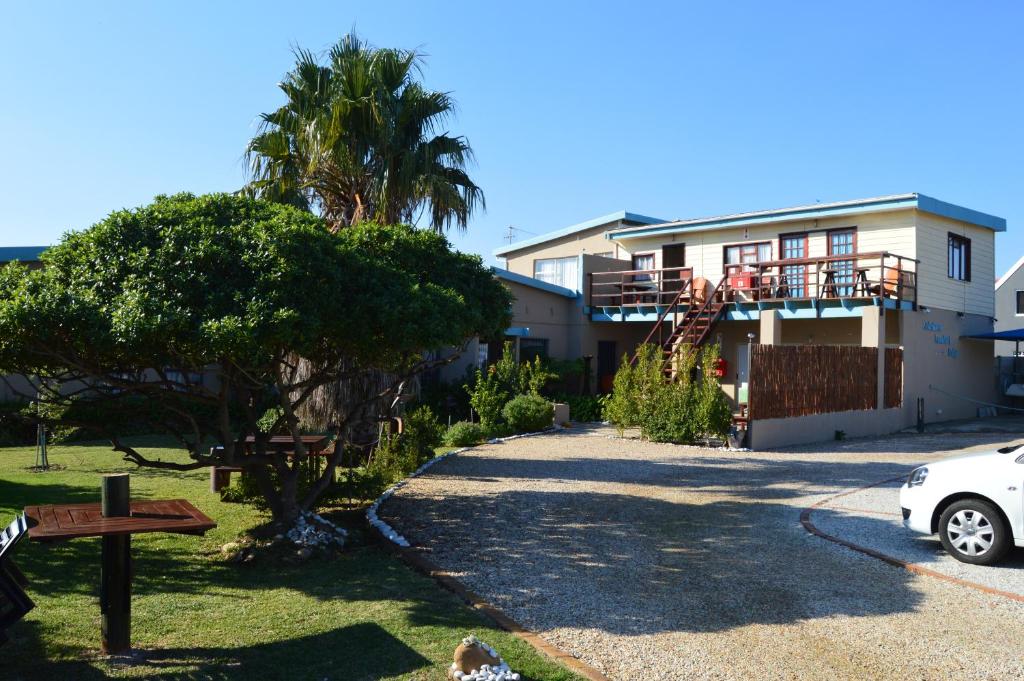 Fisherhaven Travellers Lodge photo 1