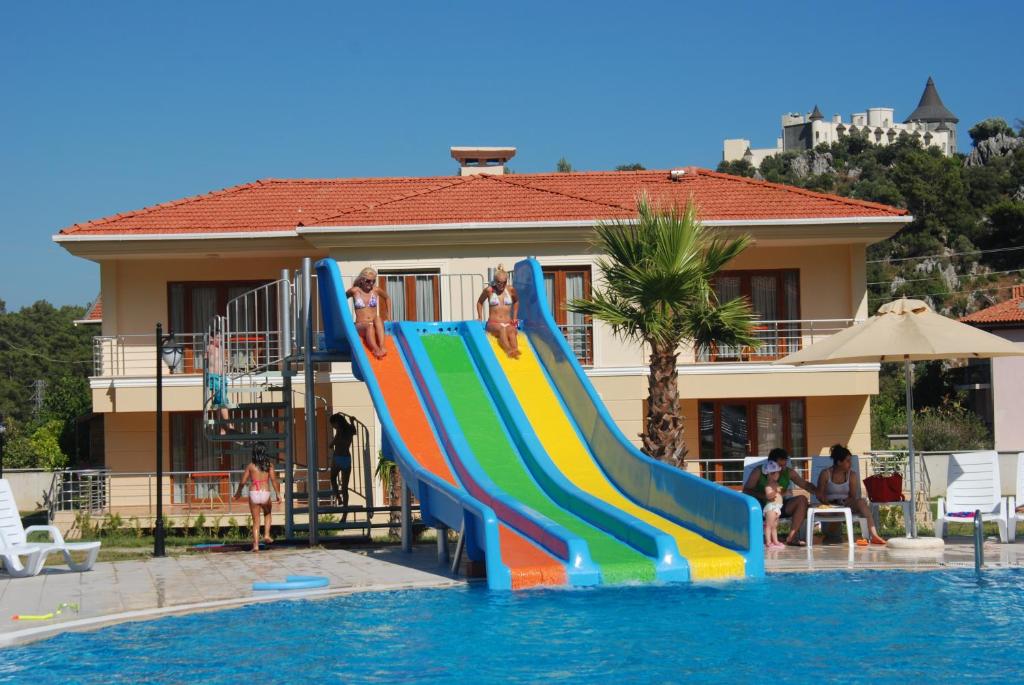 The One Club Hotel photo 4