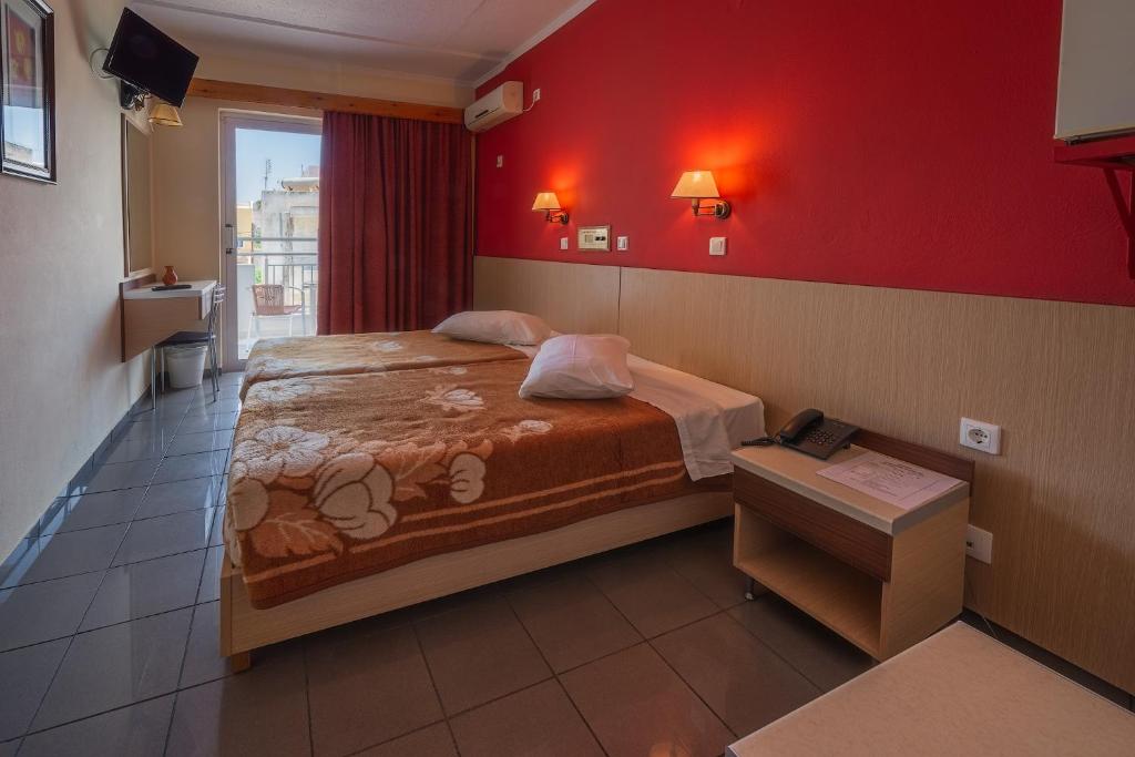 Двухместный (Двухместный номер с 2 отдельными кроватями), Dimitris Paritsa Hotel