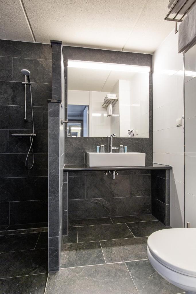Best Western Plus Amsterdam Airport Hotel photo 1