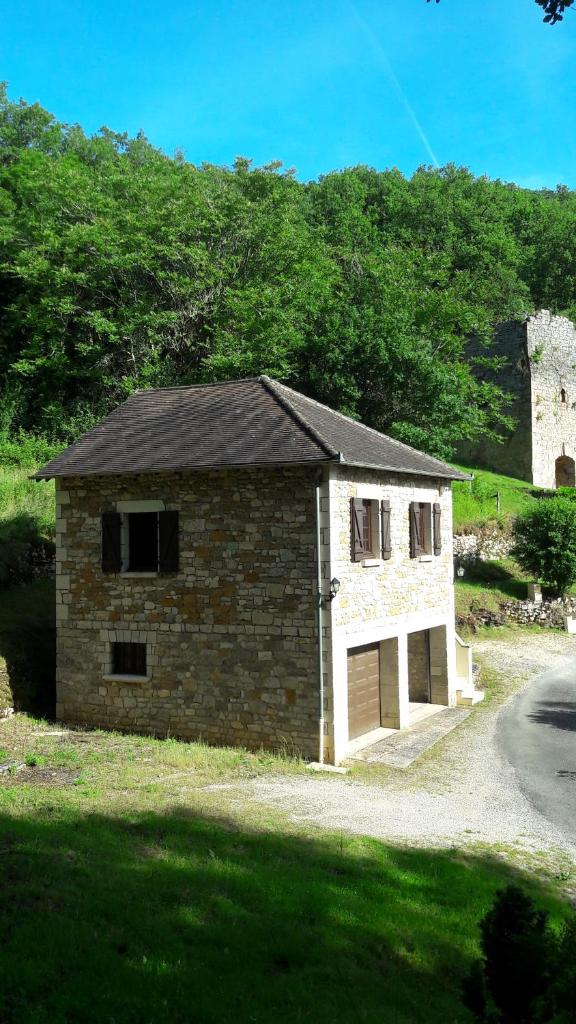 Gîte au calme avec point de vue proche Turenne photo 1