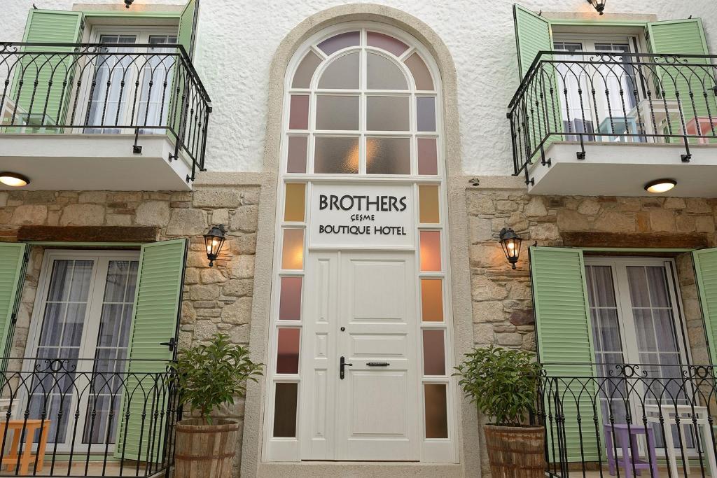 Brothers Çeşme Boutique Hotel photo 1