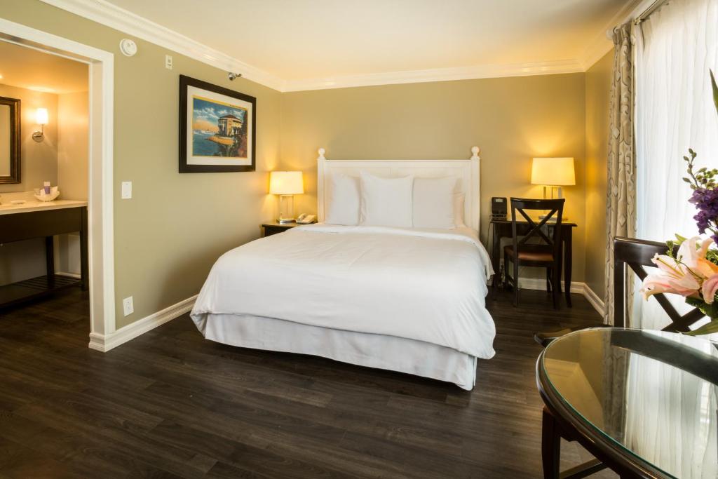 Hotel Metropole image