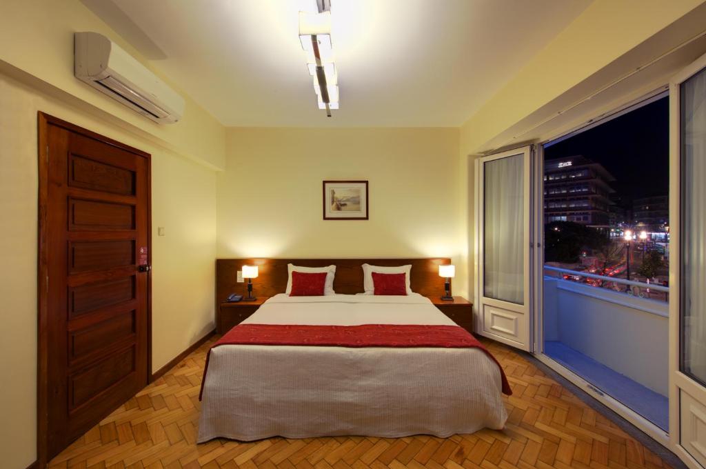 Двухместный (Улучшенный двухместный номер с 1 кроватью), Vera Cruz Porto Downtown Hotel