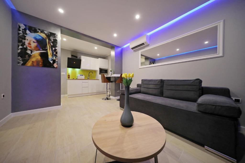 City Marine Luxury Apartments photo 3