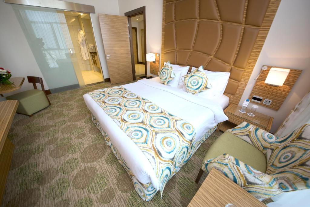 Сьюит (Люкс с 1 спальней), Отель Best Western Plus Pearl Creek Hotel