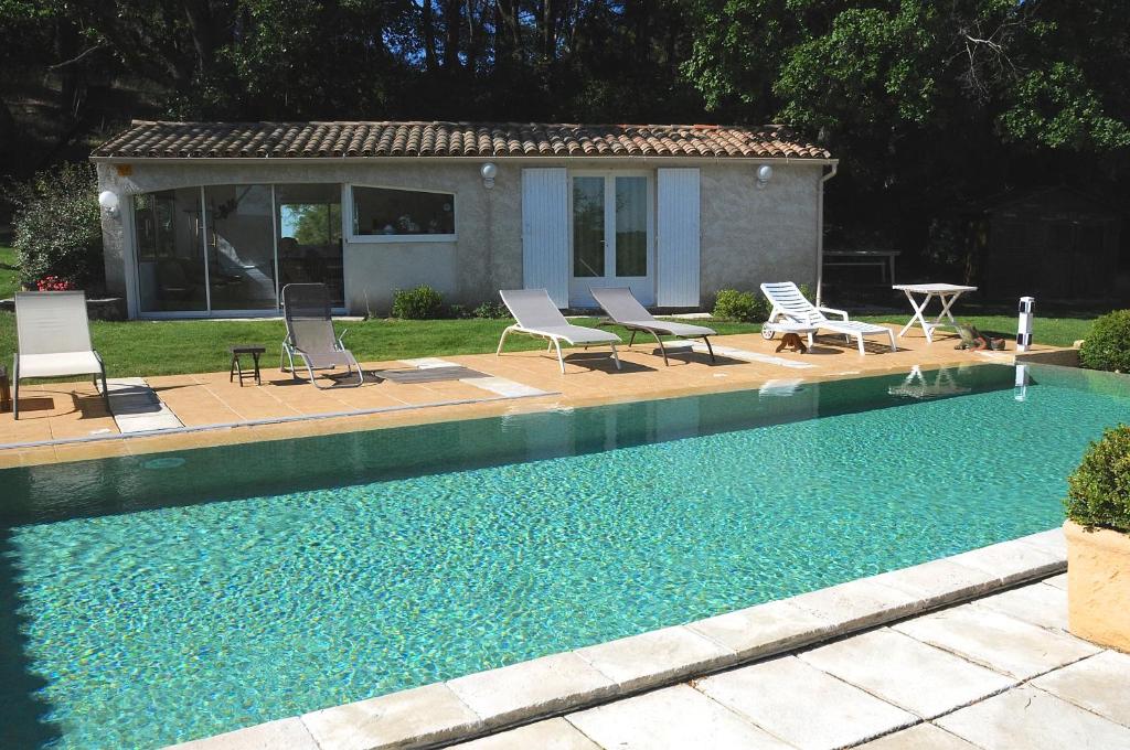 un lit en provence photo 2