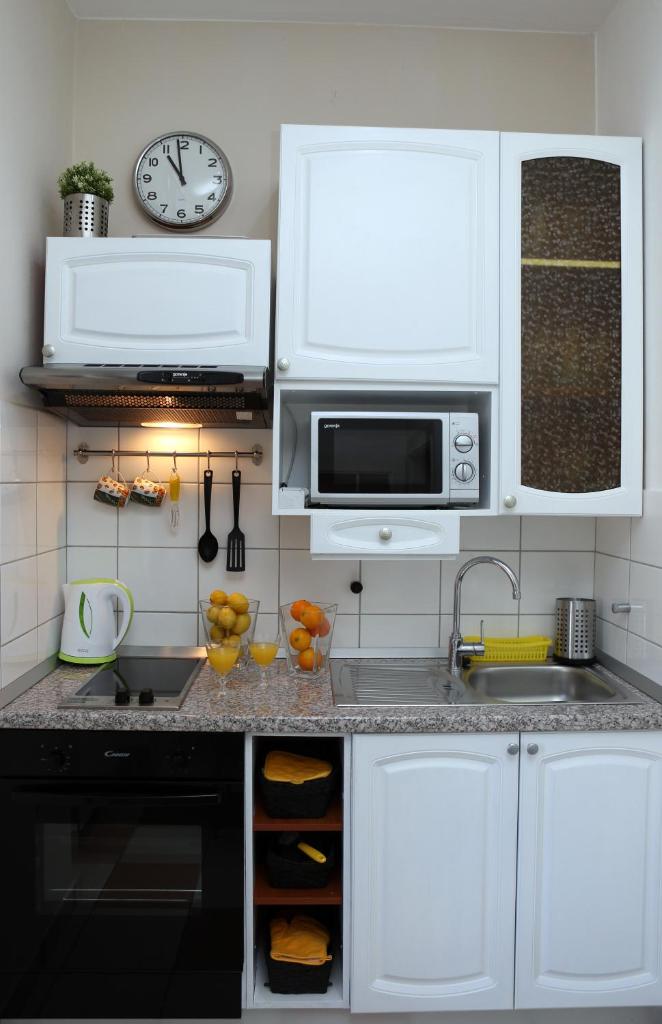 SubCastrum Apartments photo 3