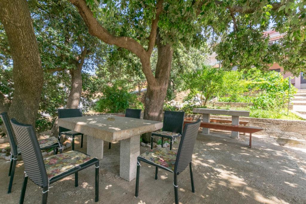 Apartments Jozo photo 1