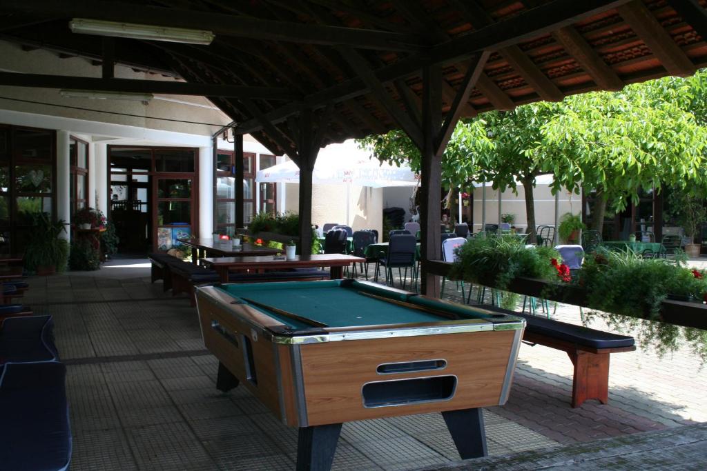 Hotel Golf photo 2