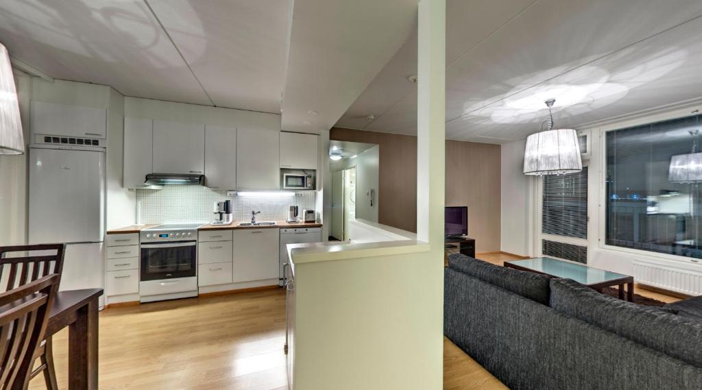 Апартаменты (Апартаменты с 3 спальнями — Ruoholahti), Gella Serviced Apartments