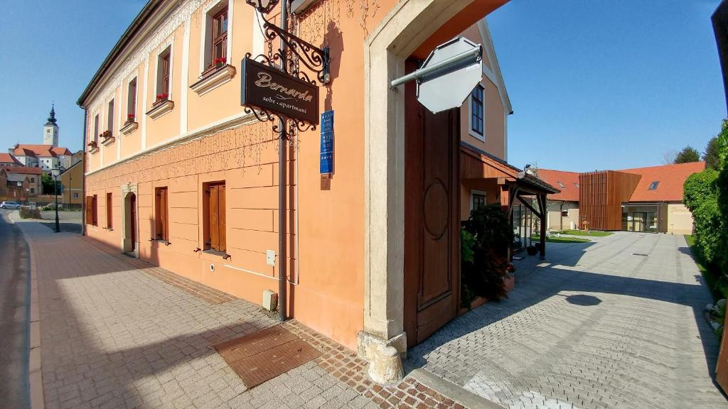 Old house Bernarda photo 2