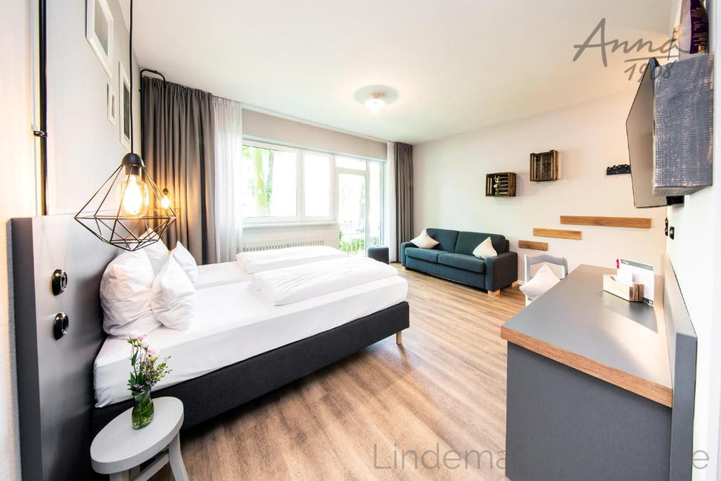 Anna 1908 photo 3