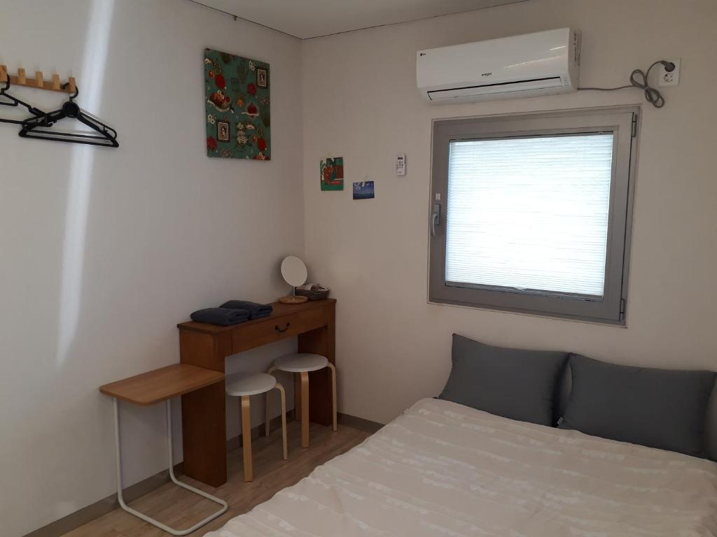 Inside Busan Hostel photo 3