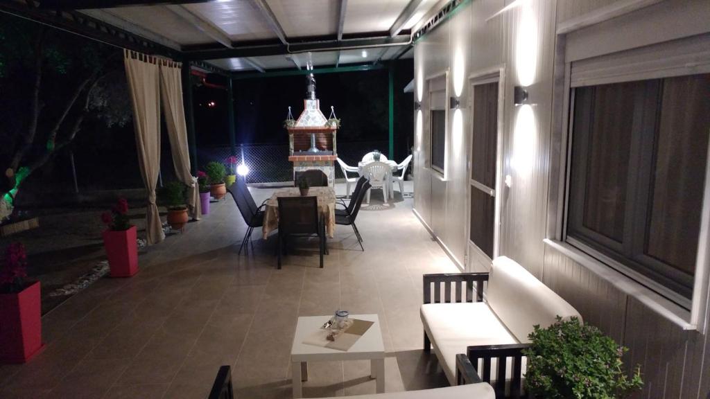 Nick and Sofi's House photo 3