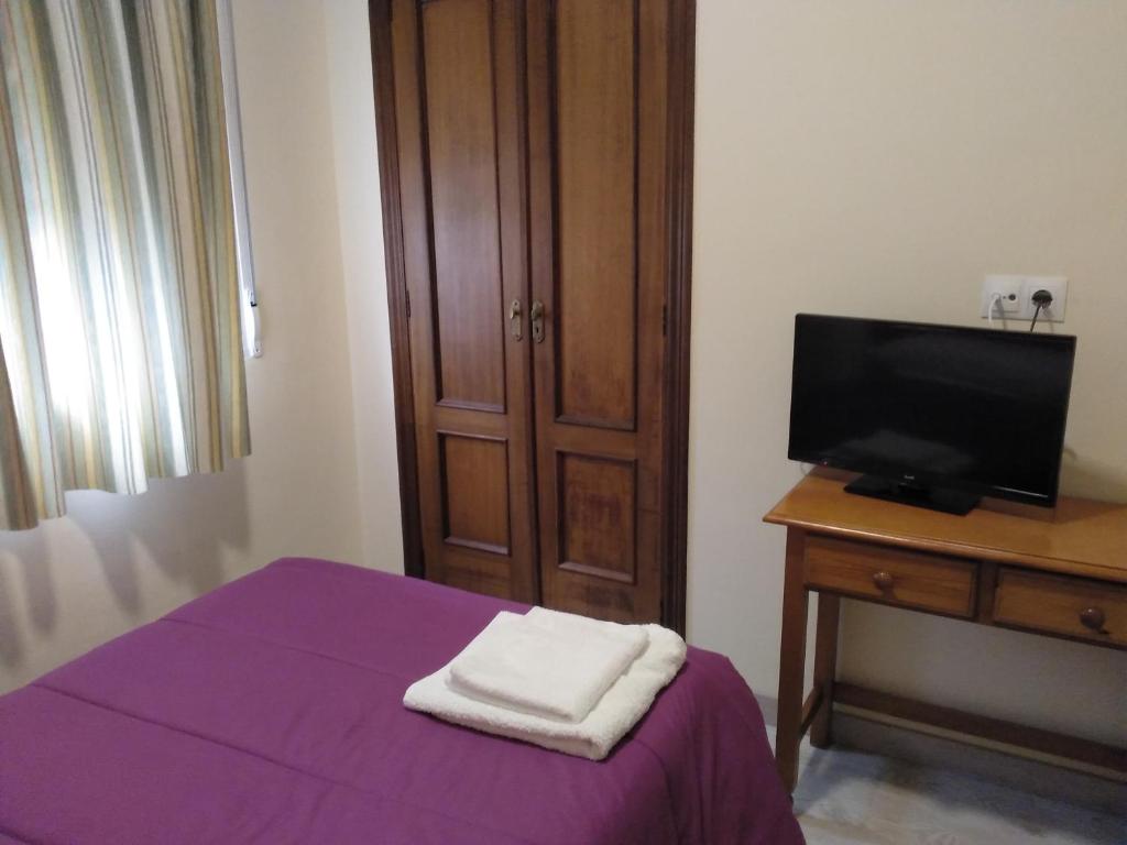 Hostal Orly photo 3