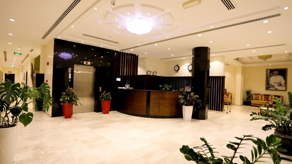Remas Hotel Suites - Al Khoudh, Seeb, Muscat photo 3